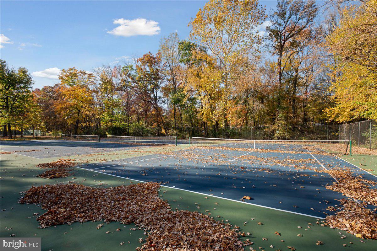 GREENBRIAR CONDO PHASE I - Residential