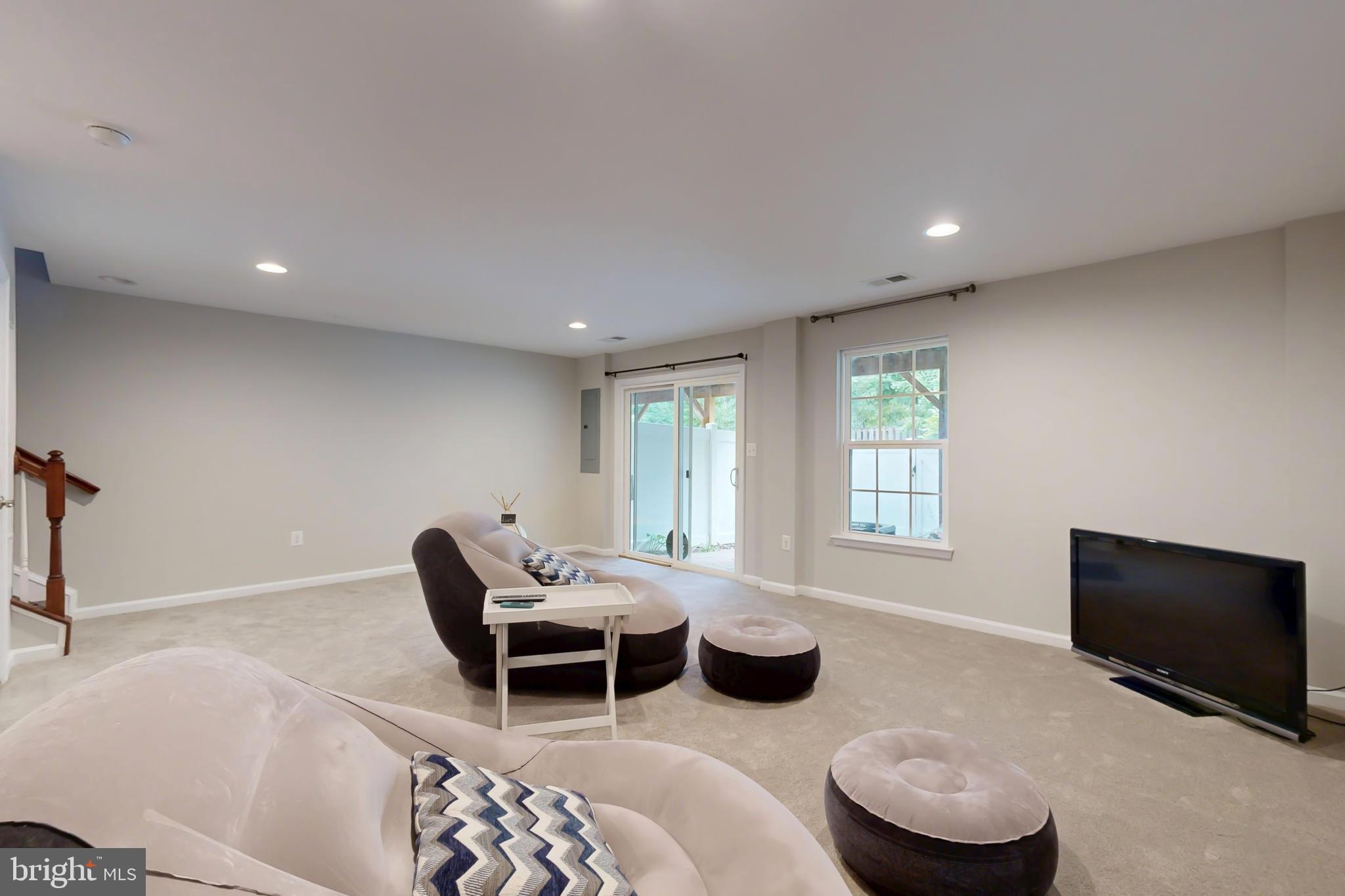 1762 ROCKLEDGE TERRACE