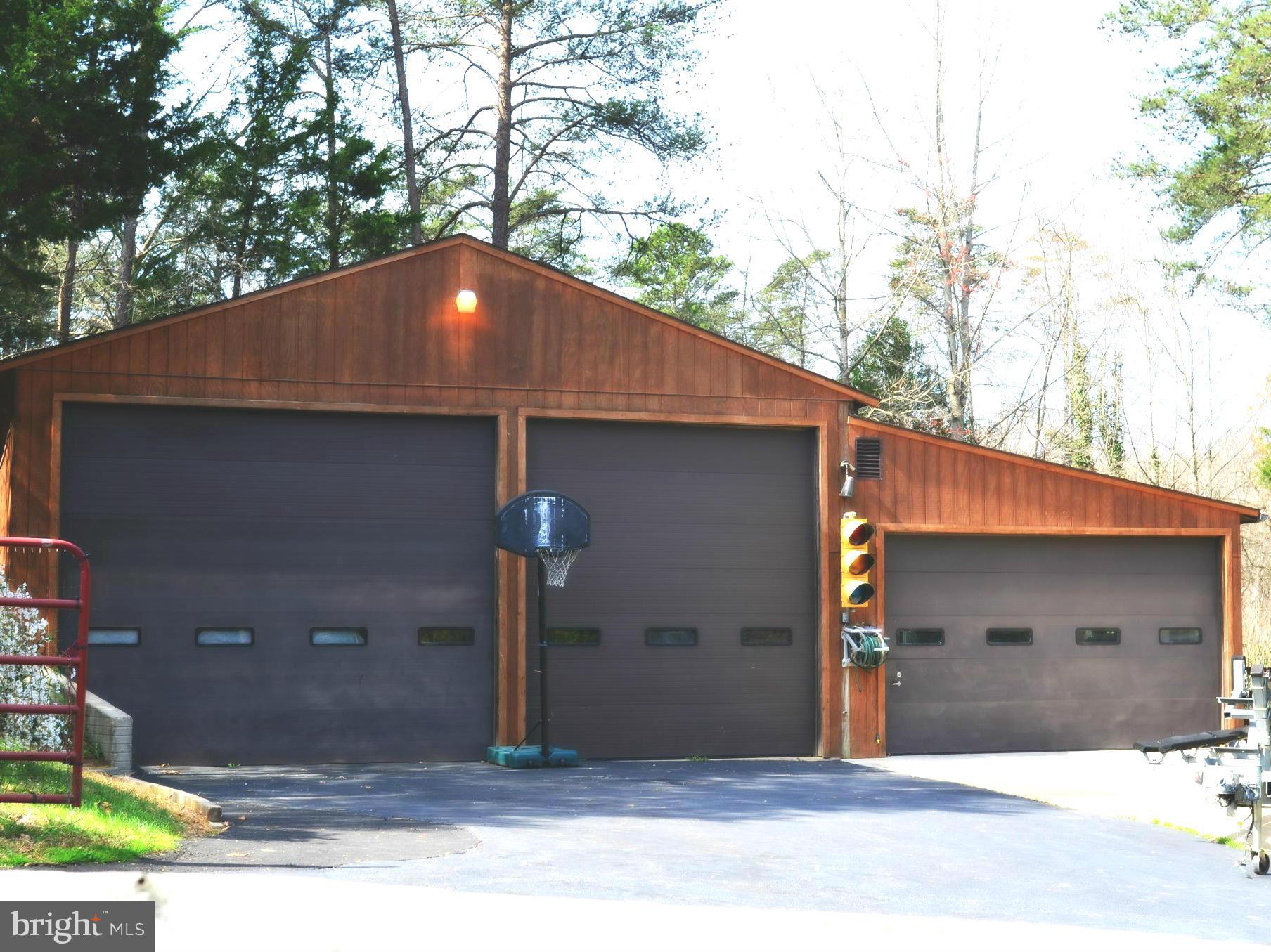 BLUE WATER - Residential