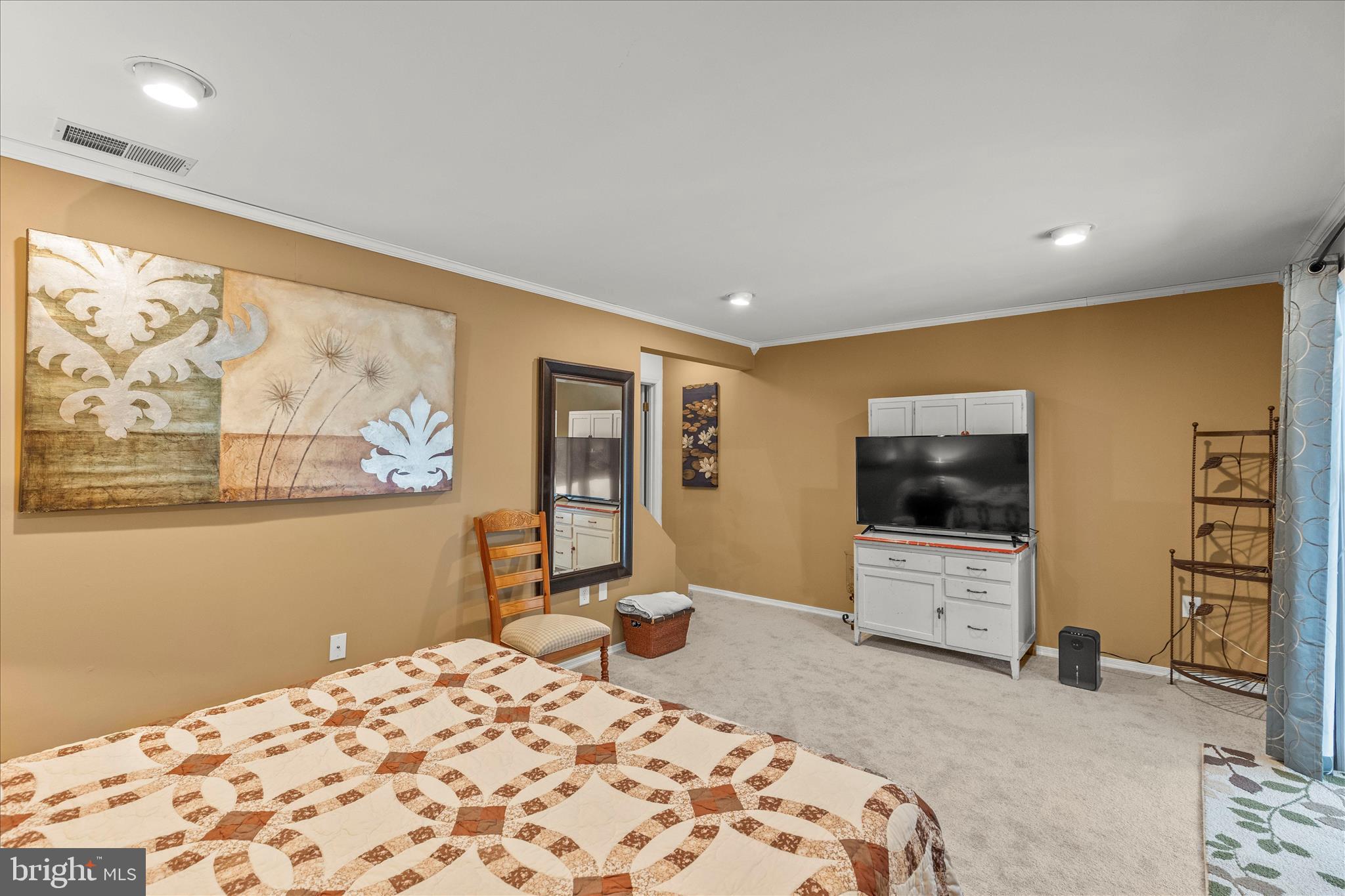 VALLEY GREEN VILLAGE WEST - Residential