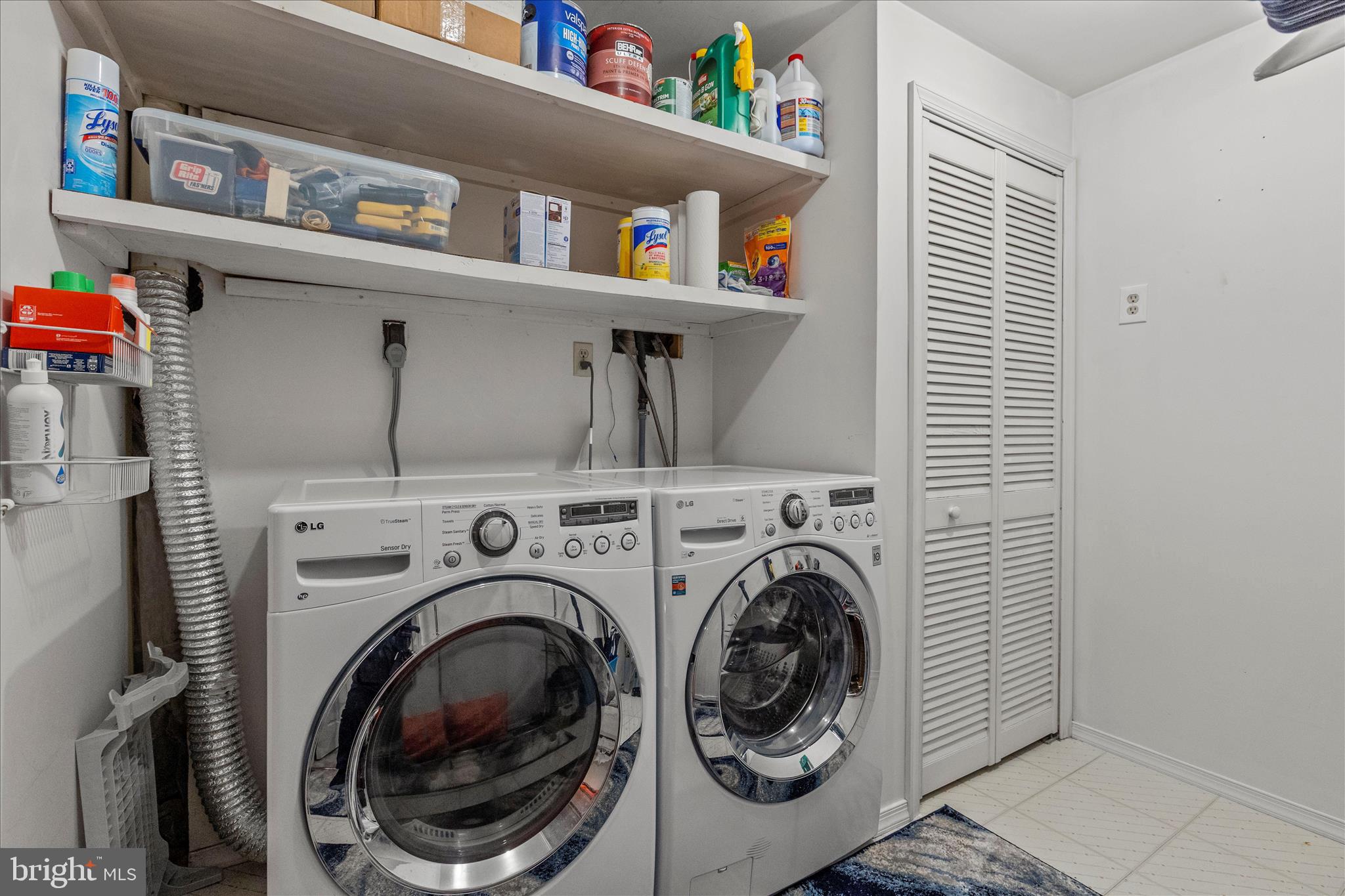 VALLEY GREEN VILLAGE WEST - Residential