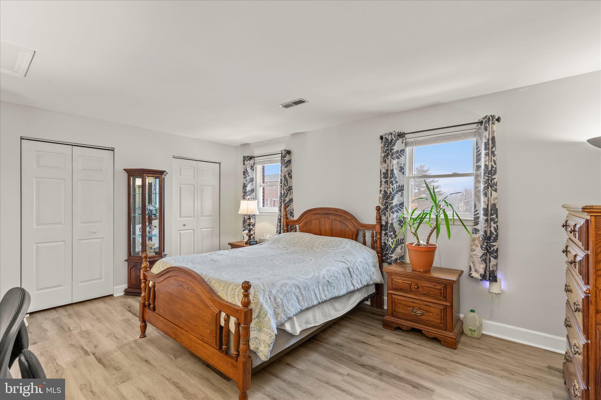 VALLEY GREEN VILLAGE WEST - Residential