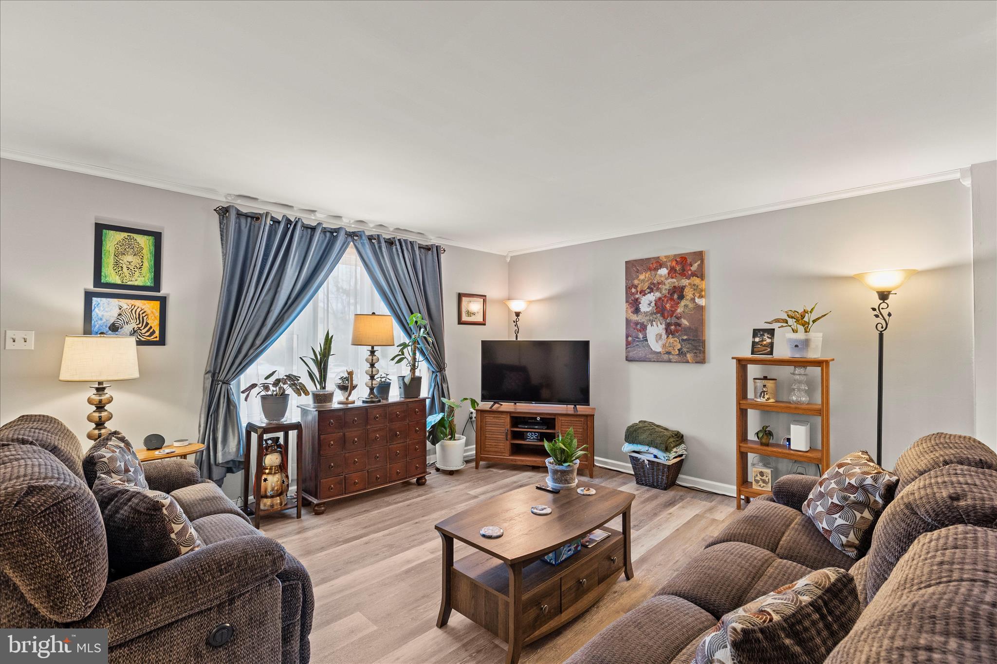 VALLEY GREEN VILLAGE WEST - Residential