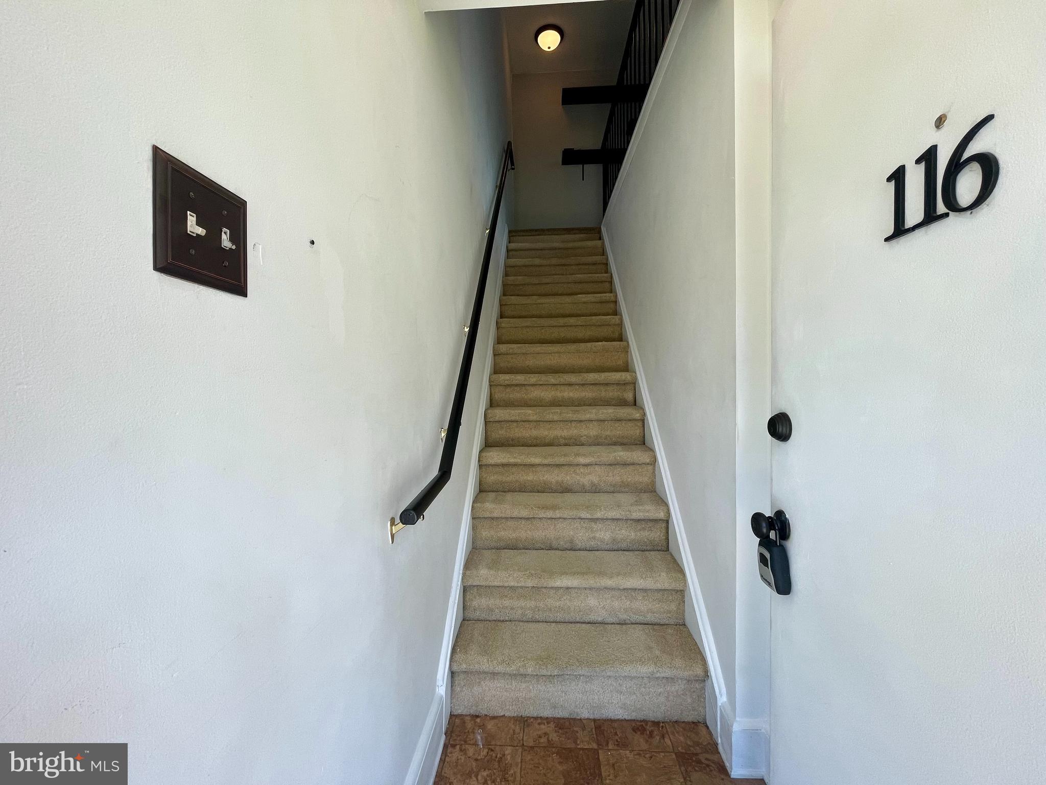 810 N FORKLANDING ROAD 116