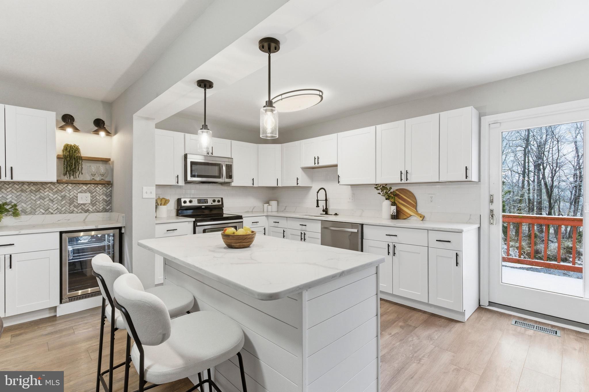 KENWOOD PARK - Residential