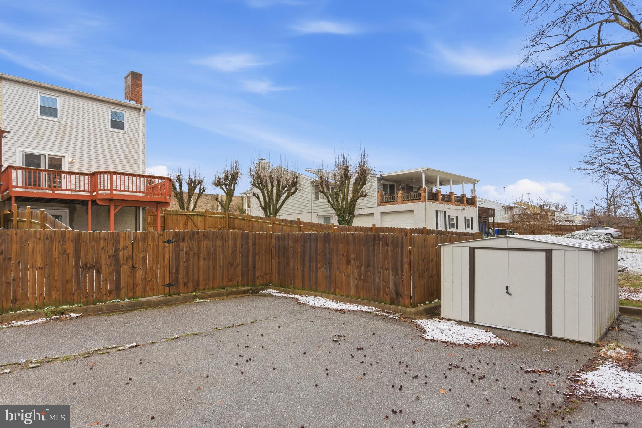 KENWOOD PARK - Residential