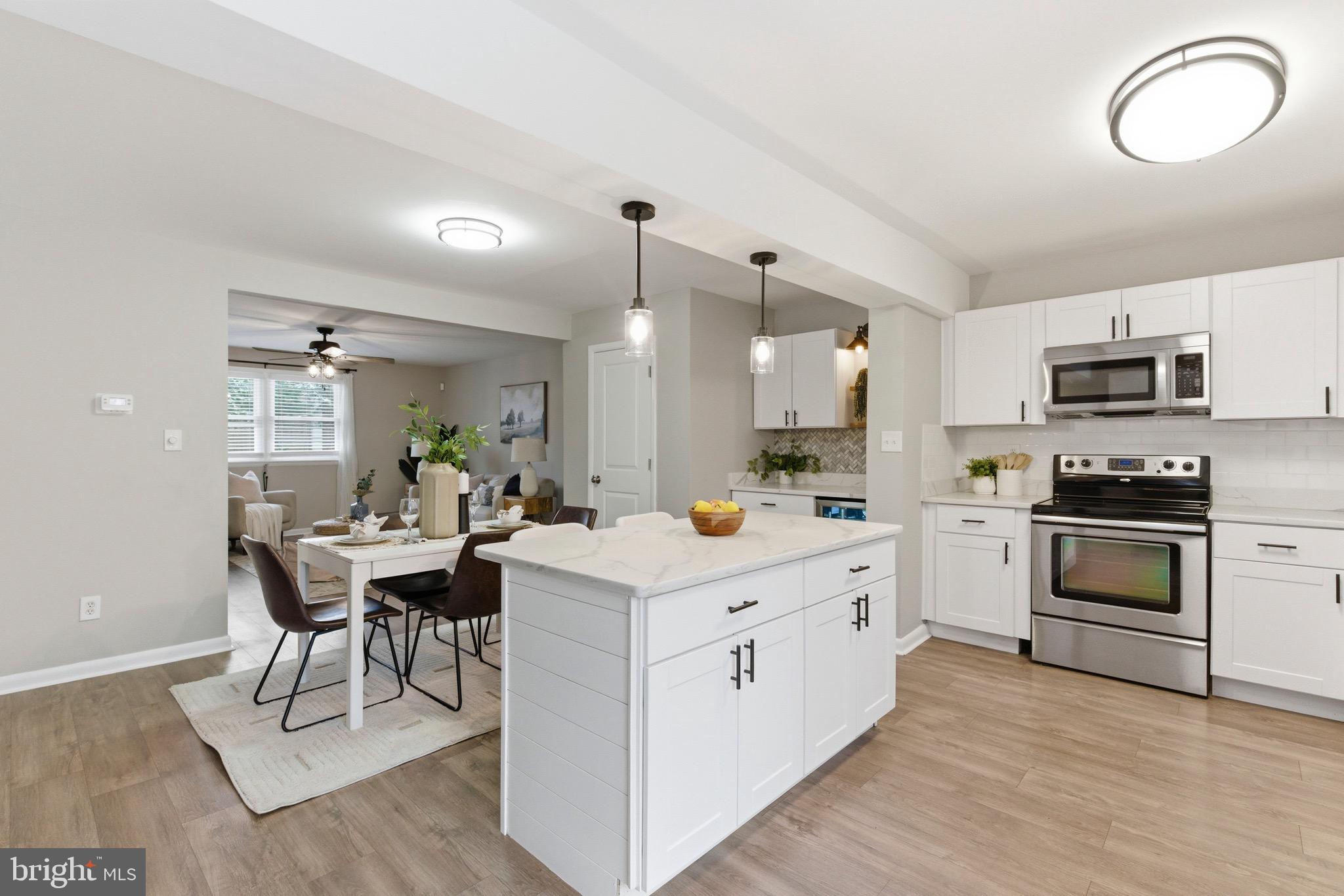 KENWOOD PARK - Residential