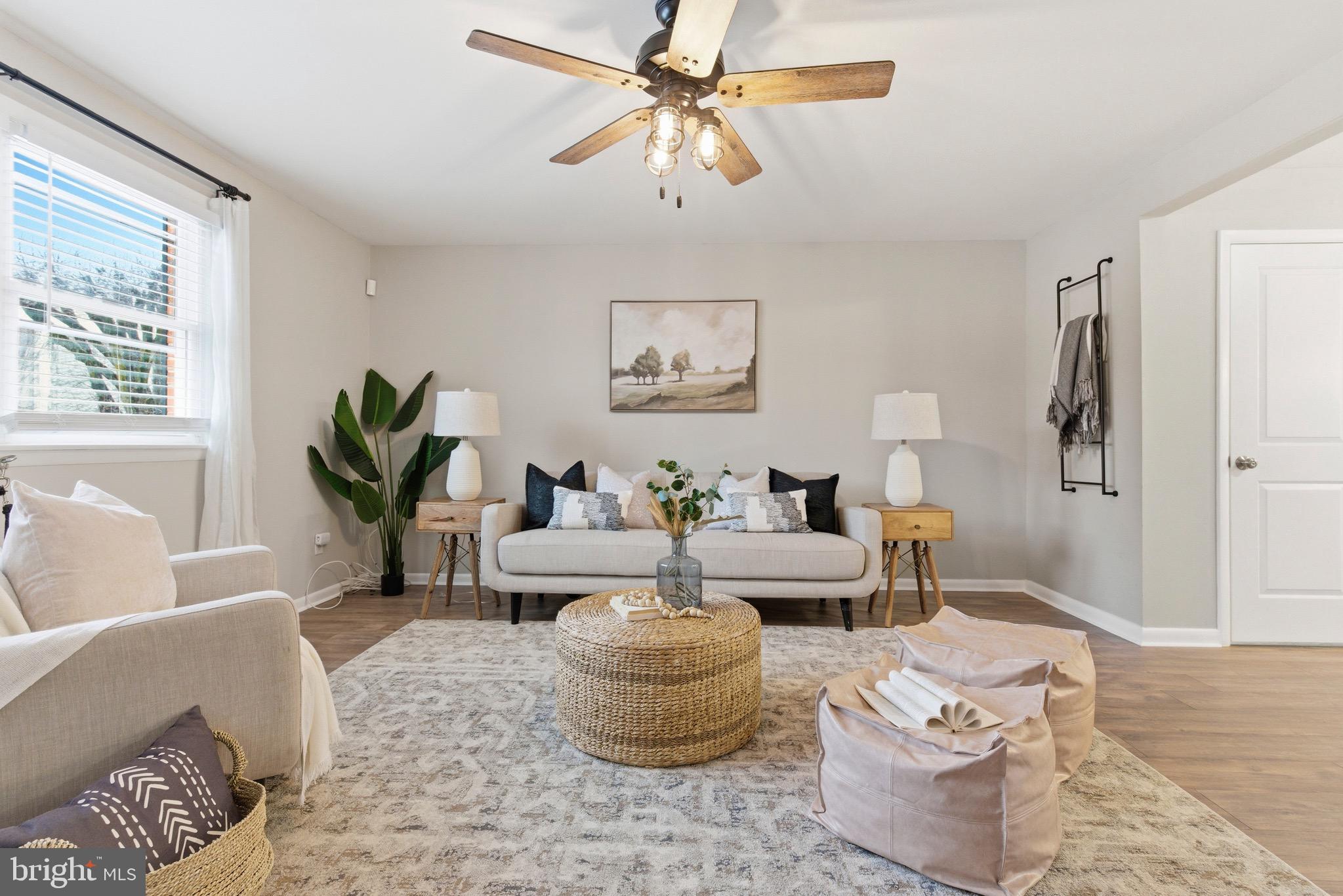 KENWOOD PARK - Residential