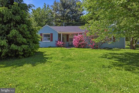 330 CEDAR LANE MOUNT JOY TWP PA 17552