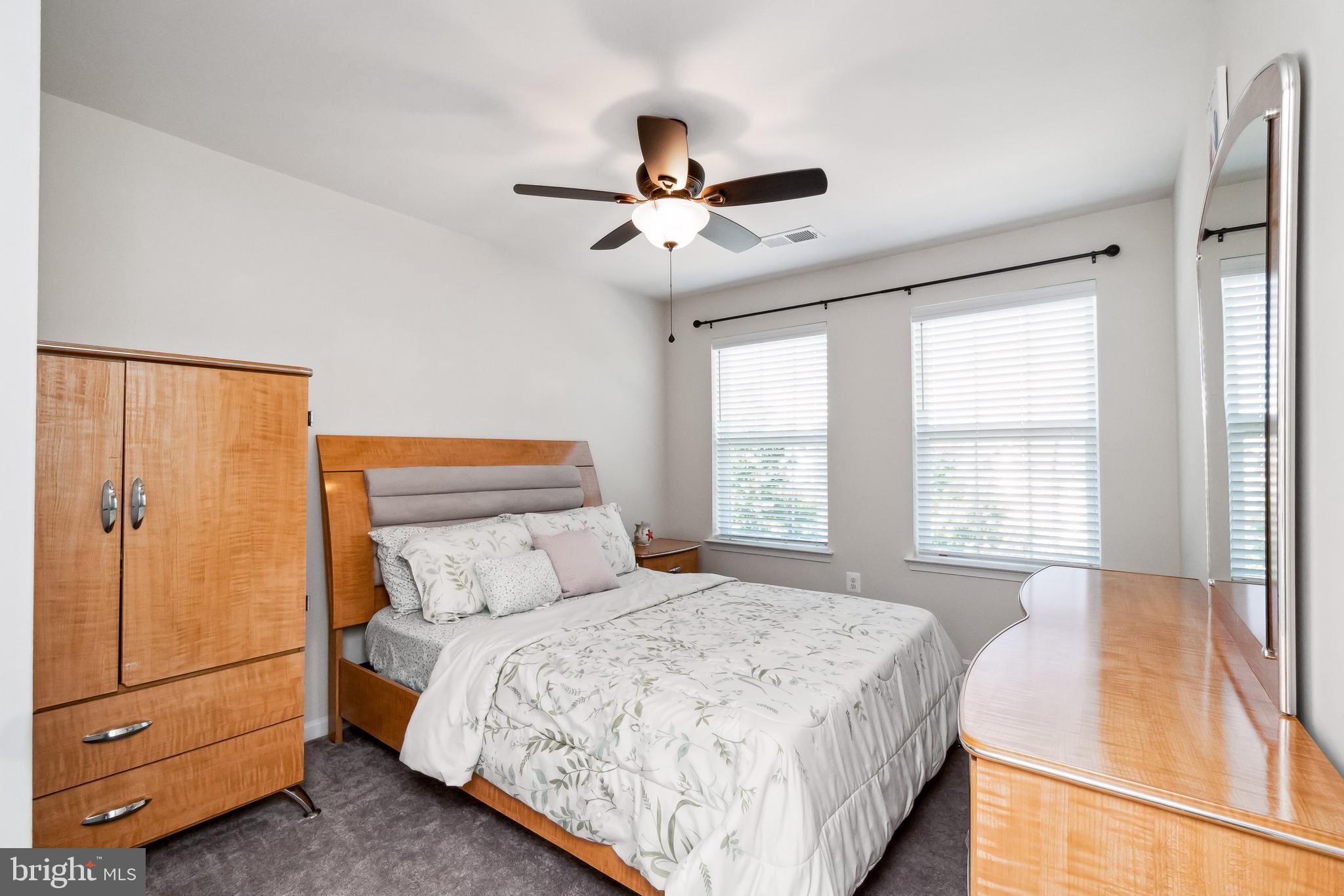 STEEPLECHASE - Residential Lease