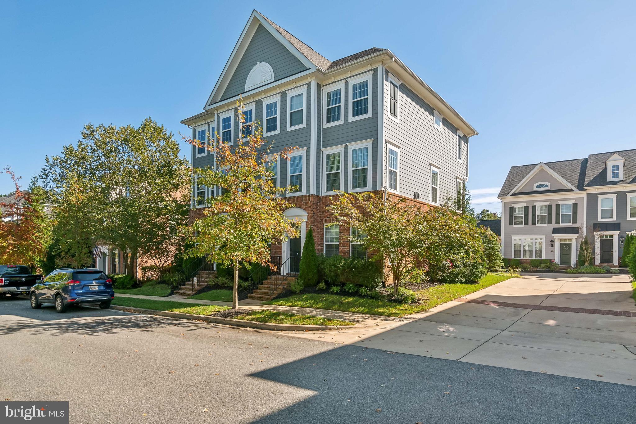 STEEPLECHASE - Residential Lease