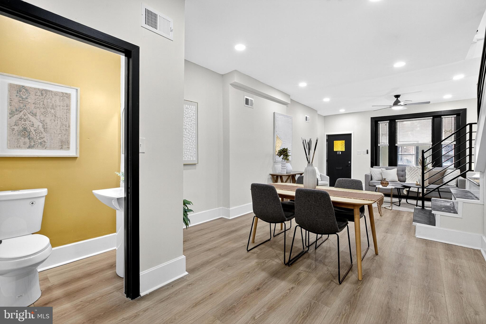 WALNUT HILL - Residential