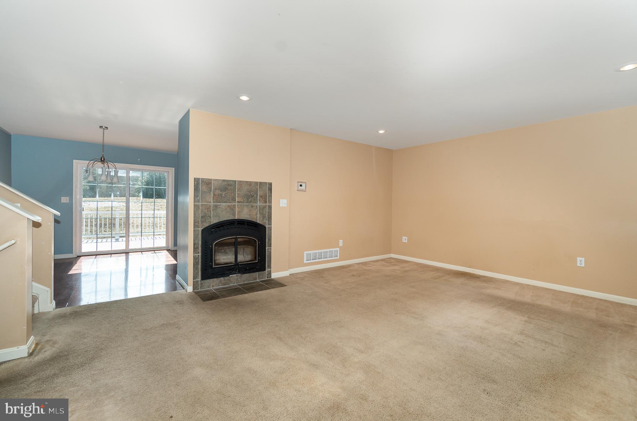 NORTH MIDDLETON TWP - Residential