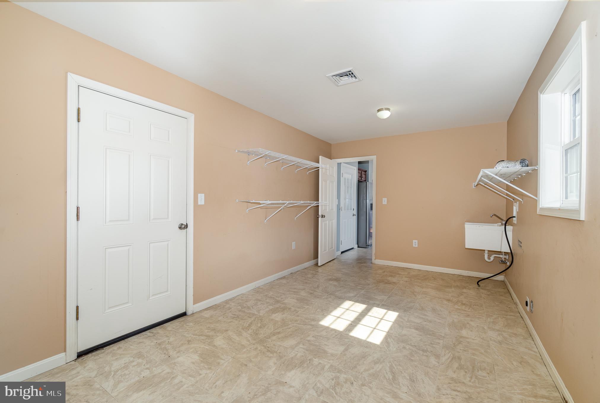 NORTH MIDDLETON TWP - Residential