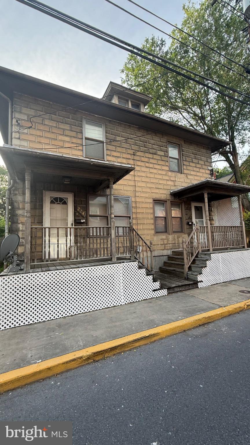 226 N SPRING STREET