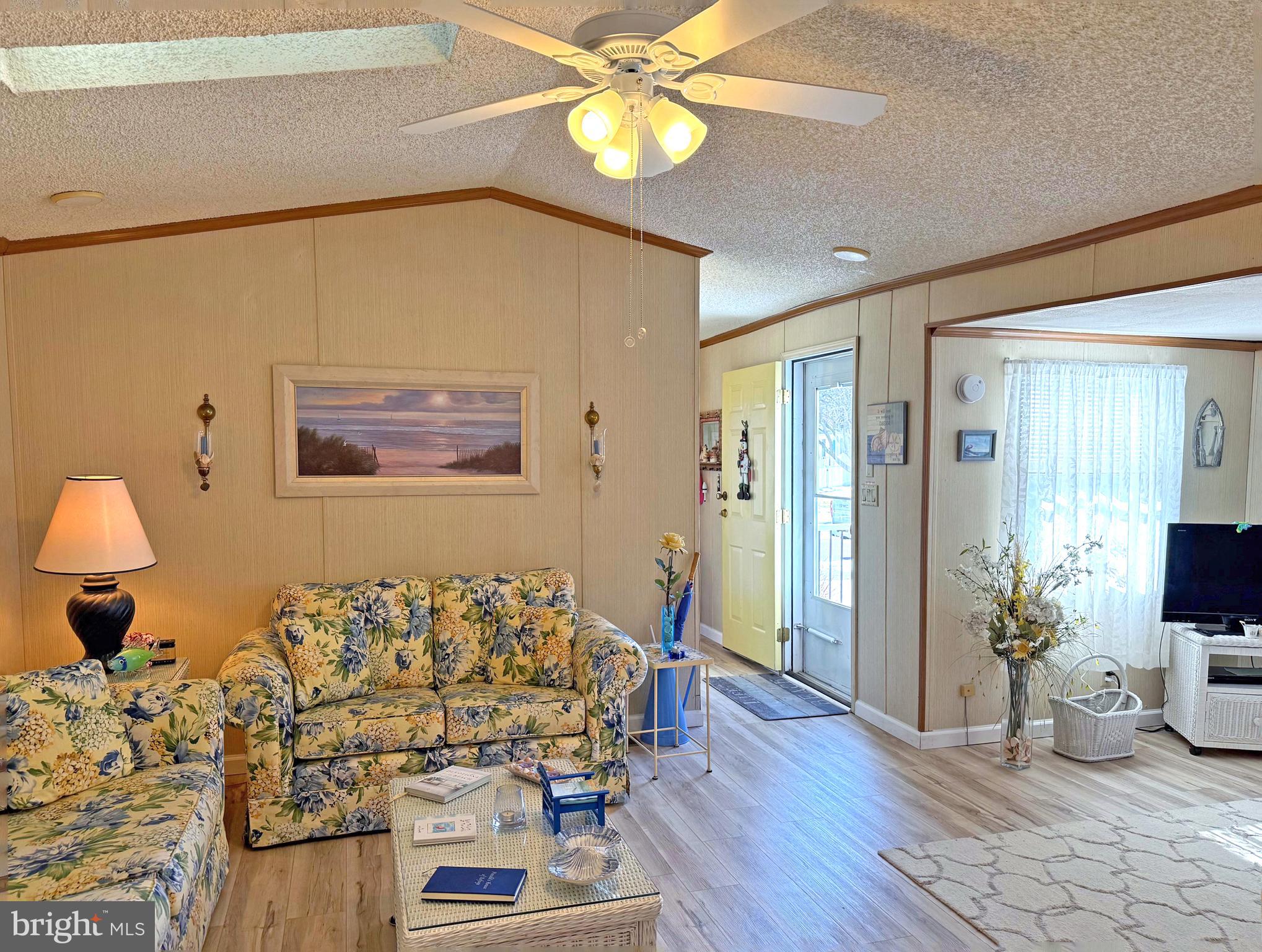 ASPEN MEADOWS - Residential