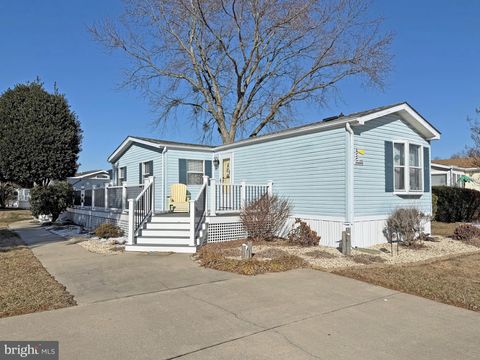 Mobile Home For Sale - 35653 Highlands Way #182<br/> REHOBOTH BEACH, DE 19971