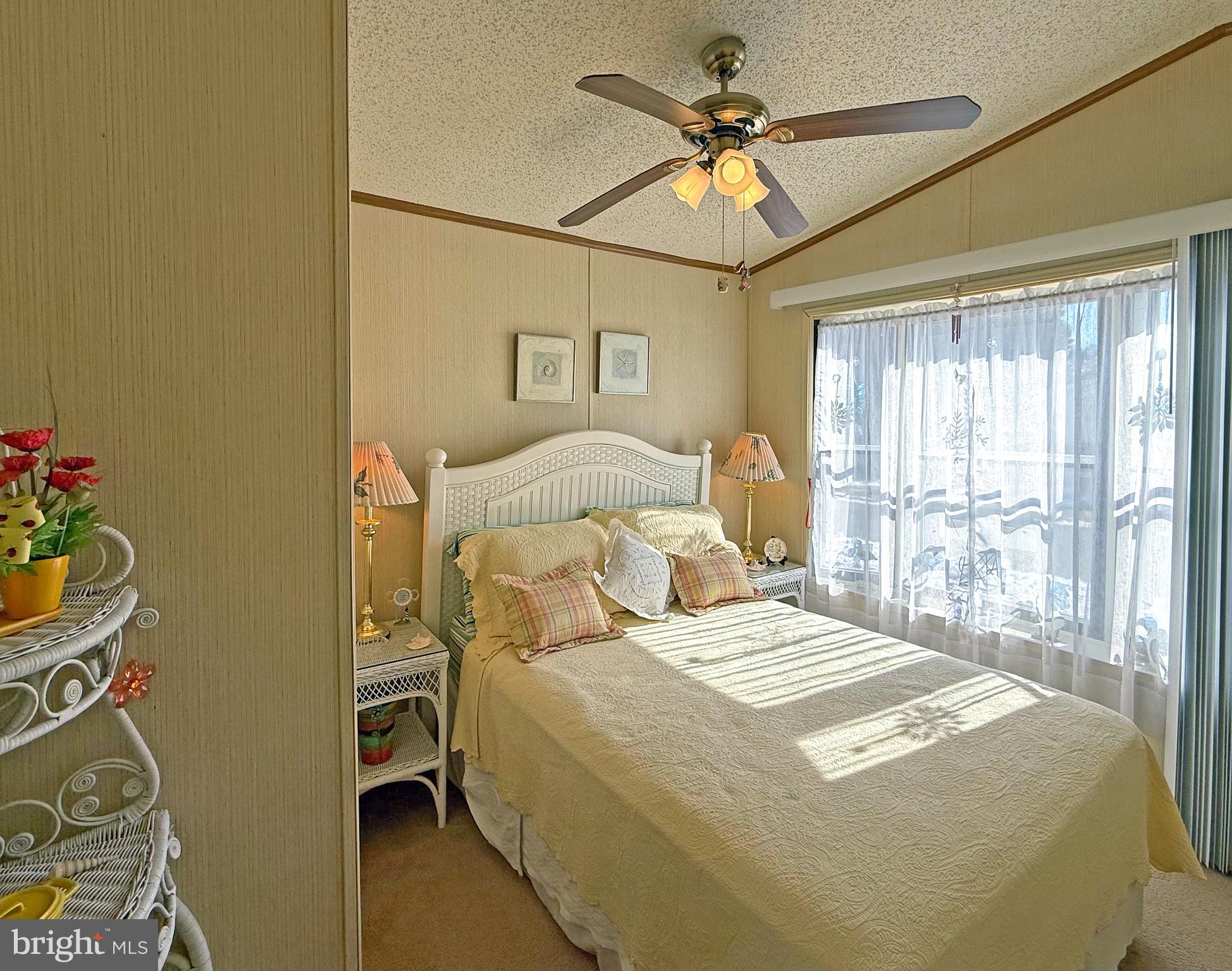 ASPEN MEADOWS - Residential