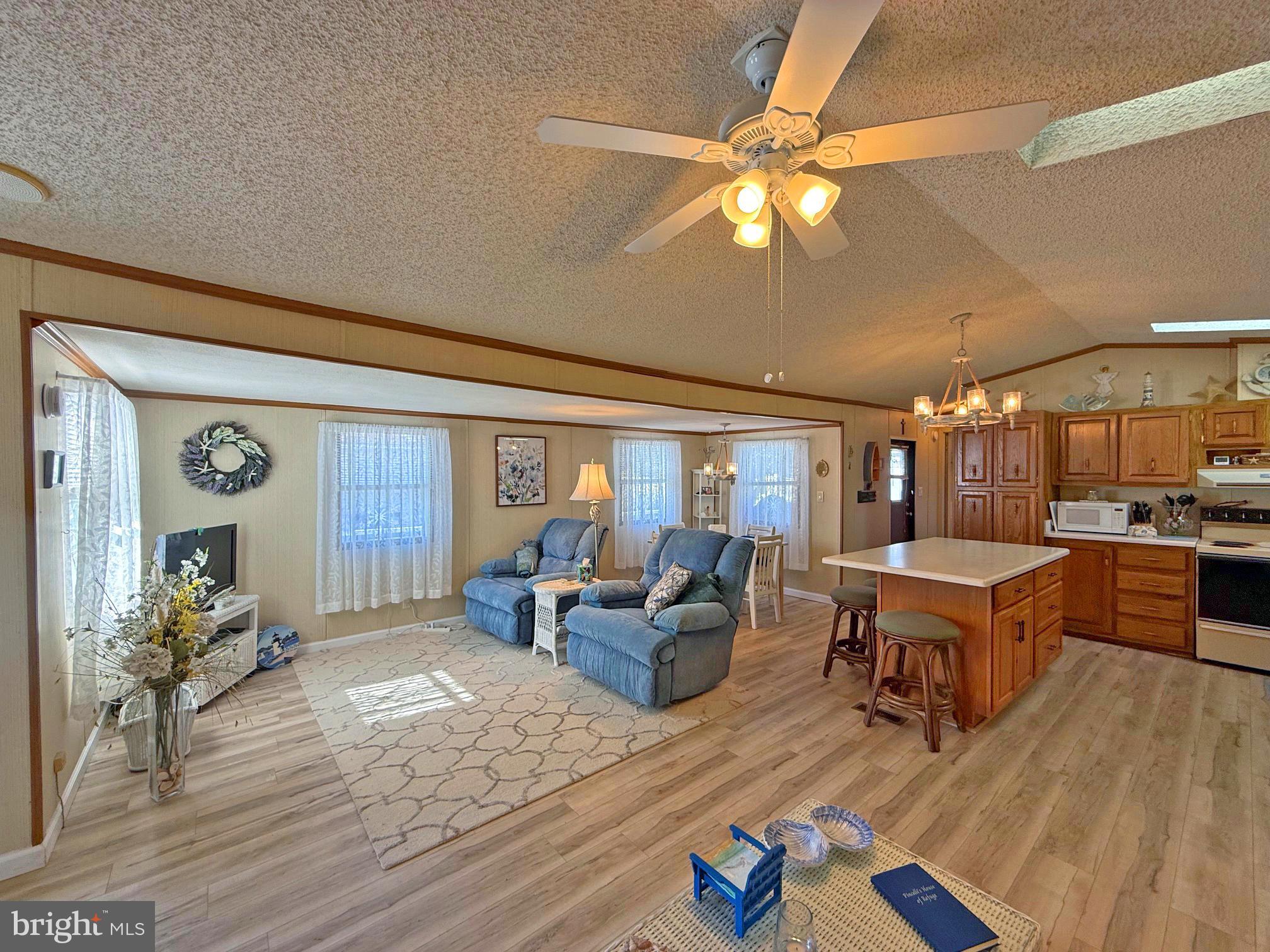 ASPEN MEADOWS - Residential