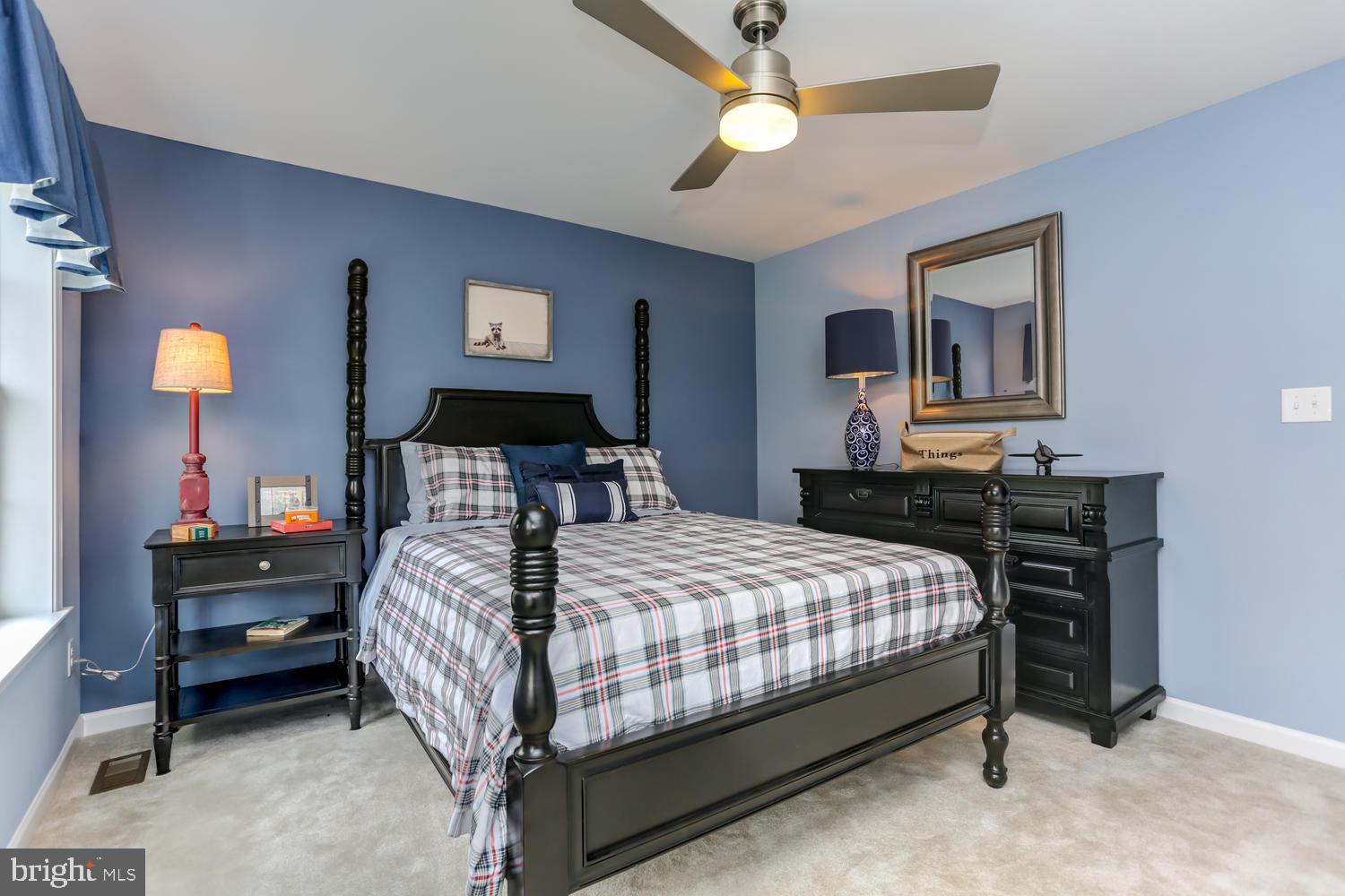 POND VIEW ESTATES - Residential