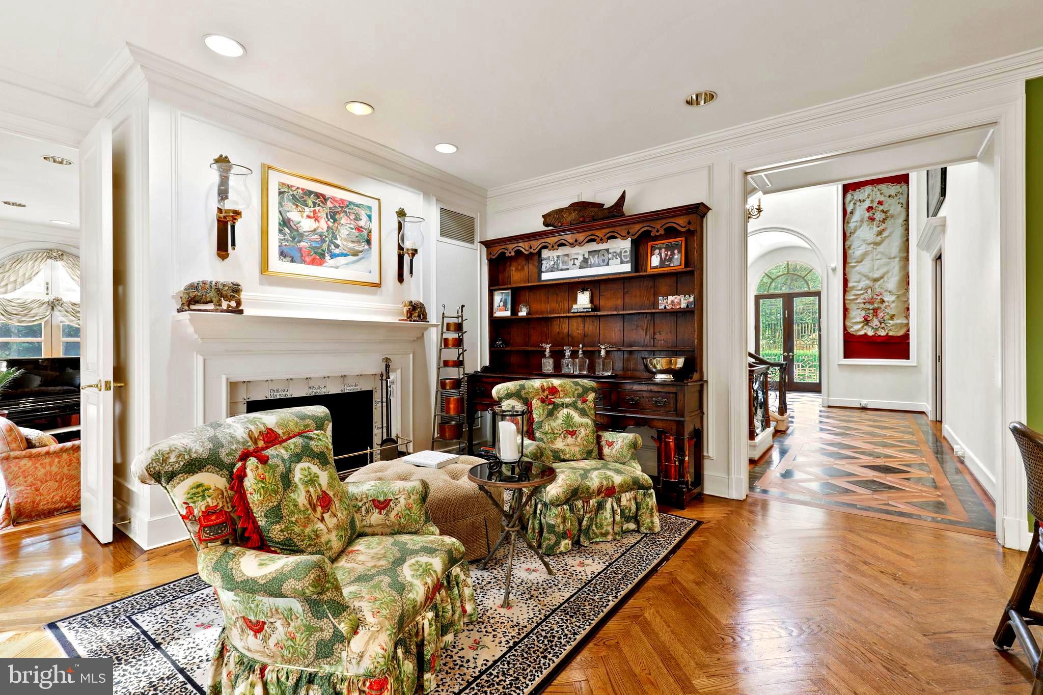 GREENSPRING - Residential