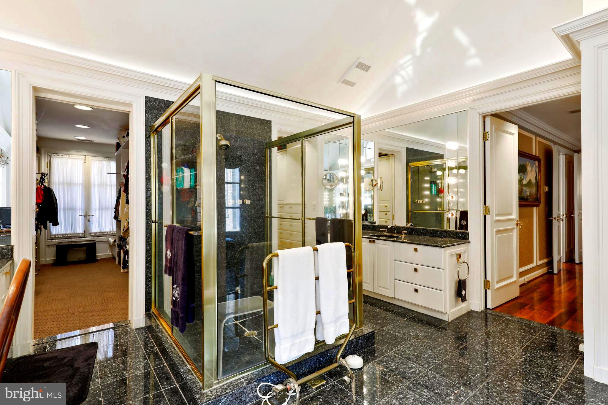 GREENSPRING - Residential