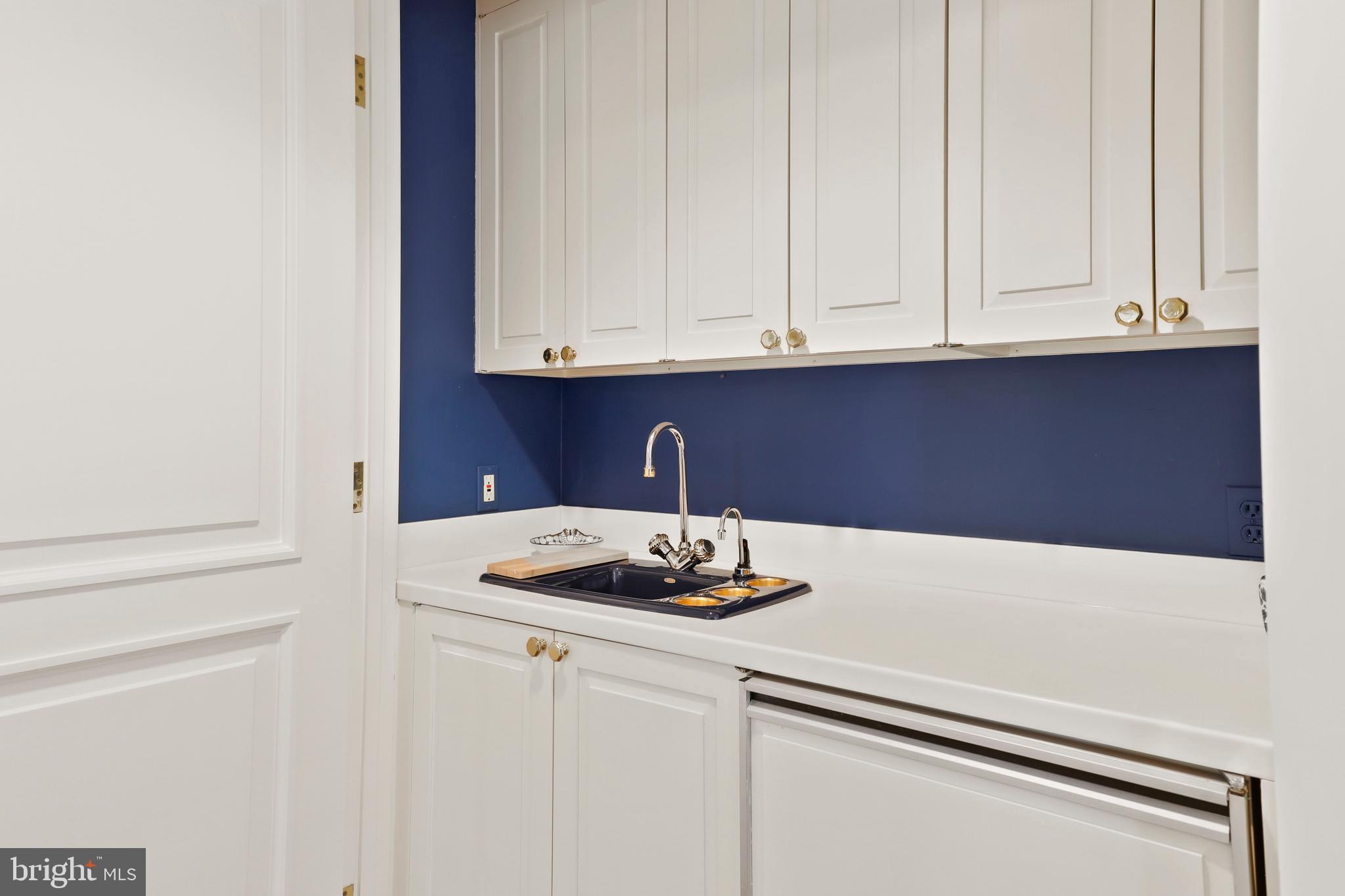 GREENSPRING - Residential