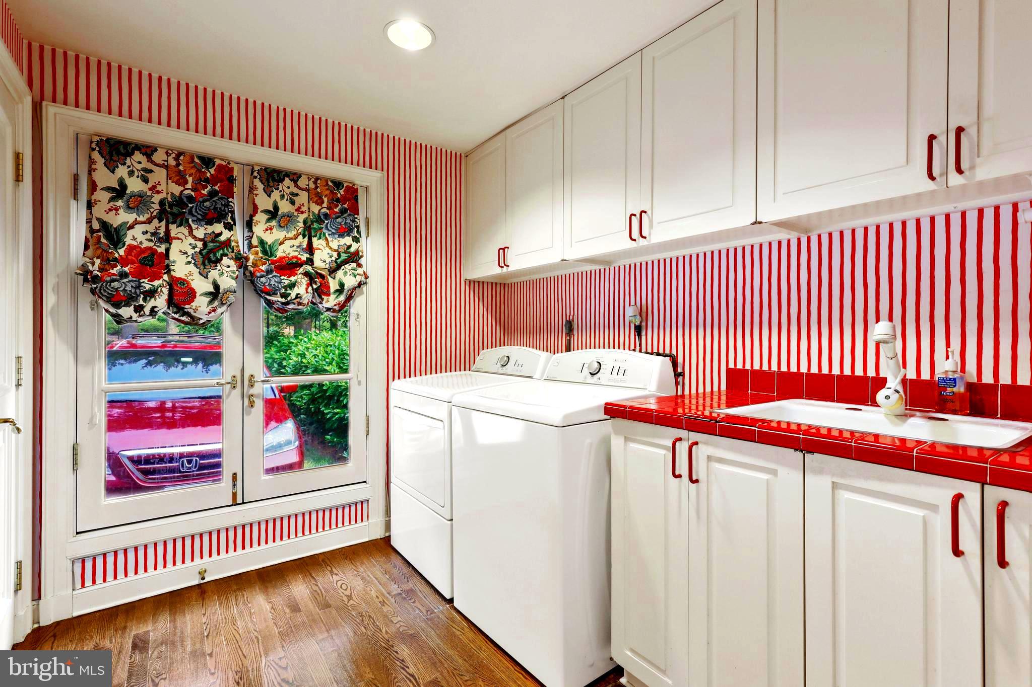 GREENSPRING - Residential