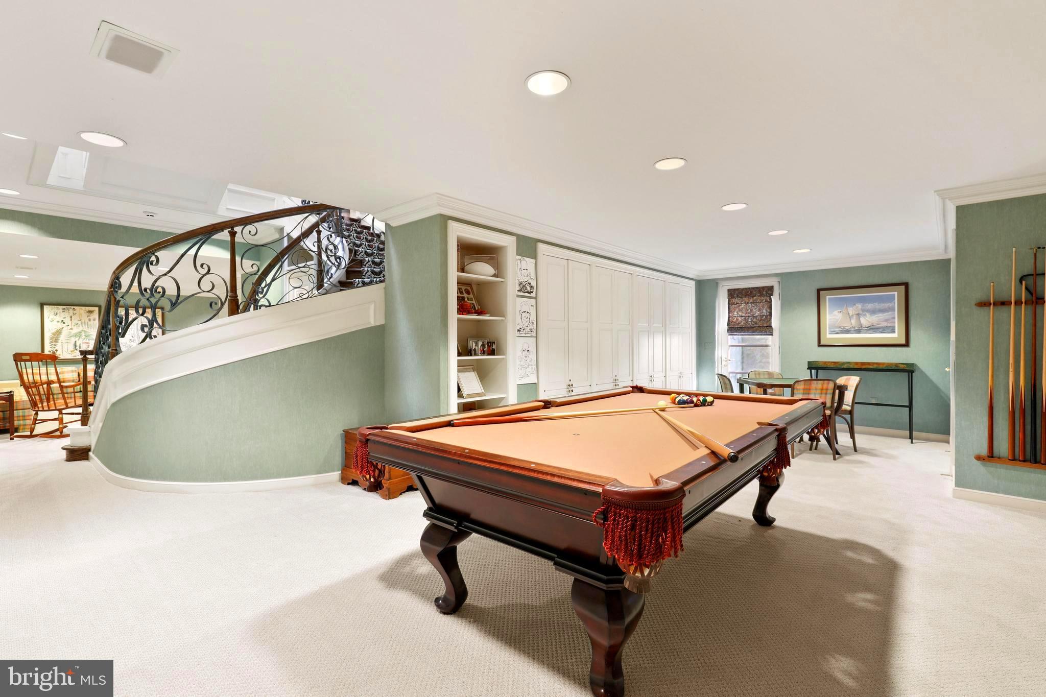 GREENSPRING - Residential