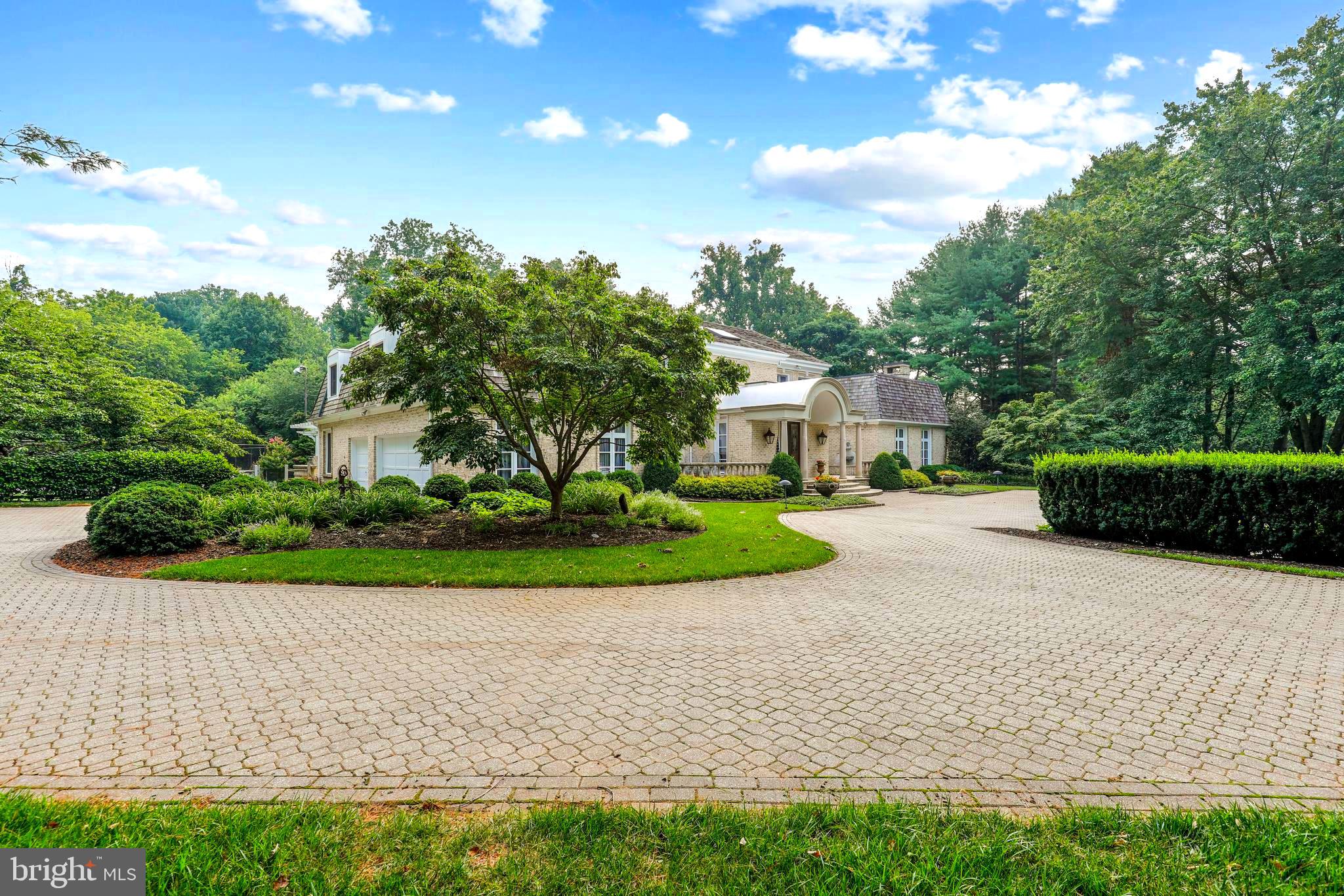 GREENSPRING - Residential