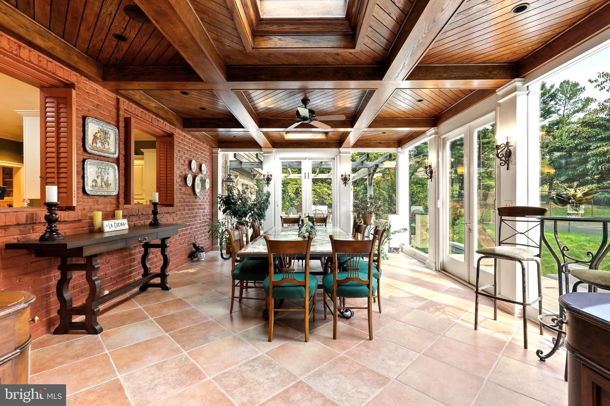 GREENSPRING - Residential