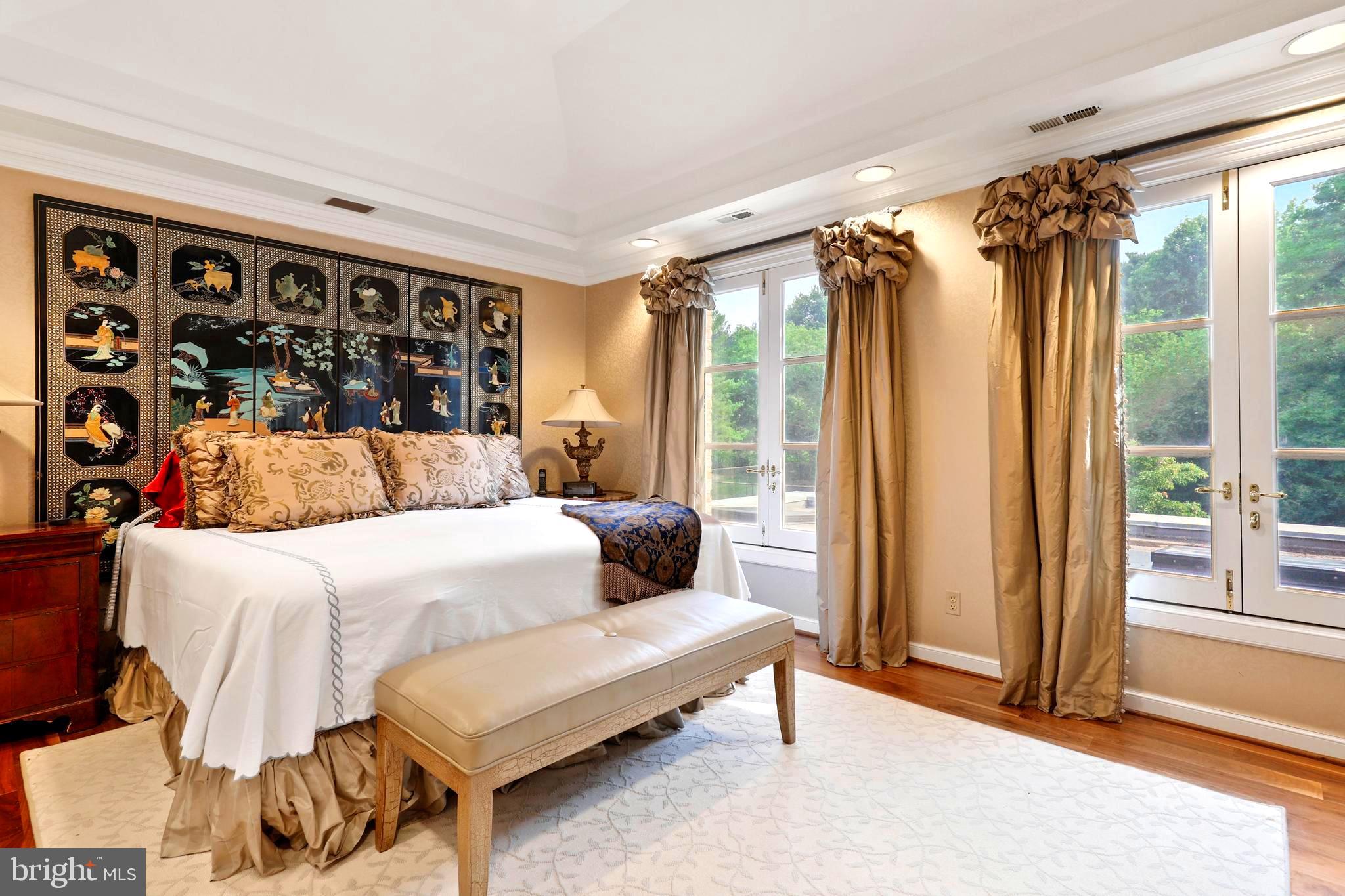 GREENSPRING - Residential