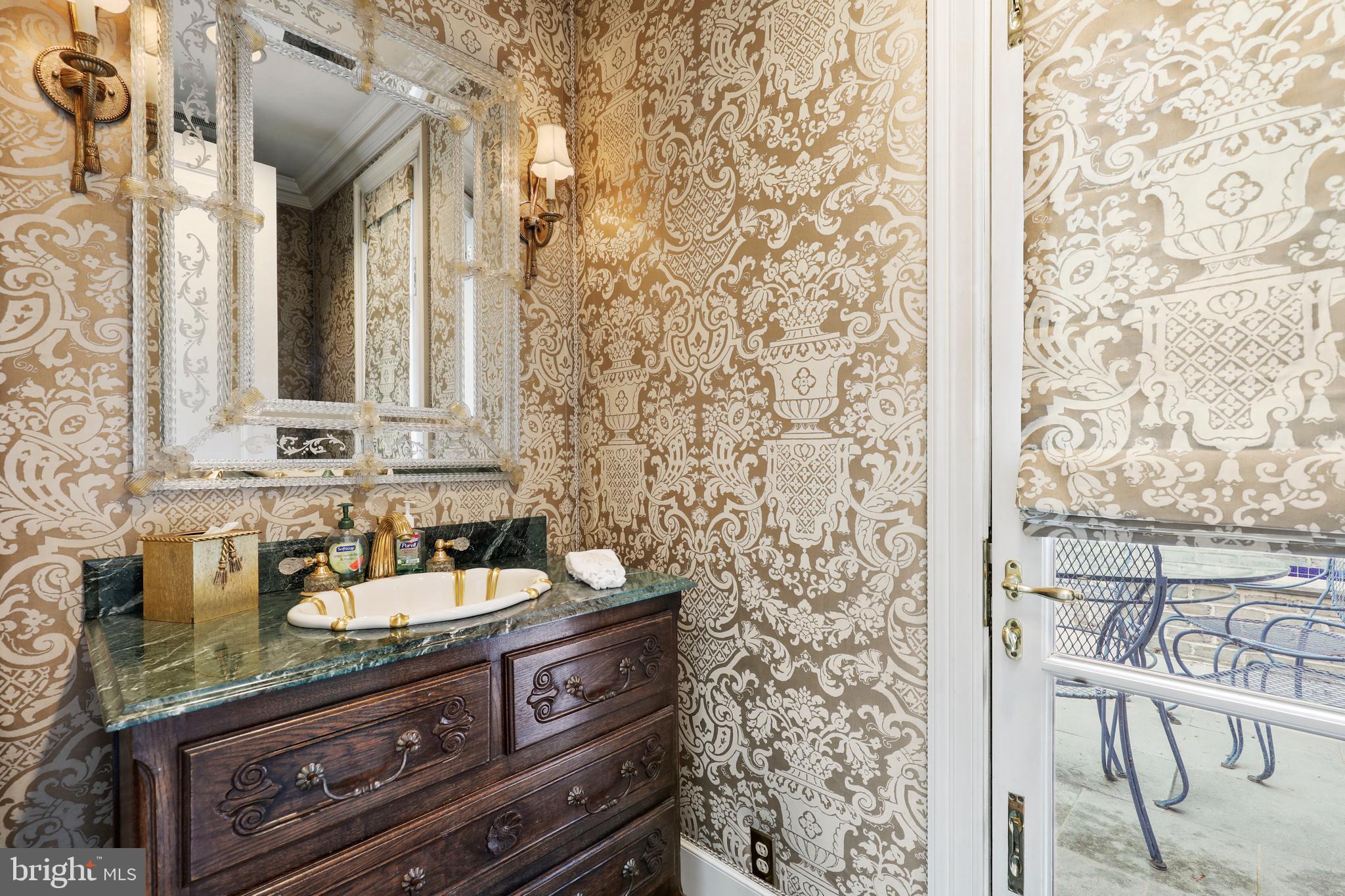 GREENSPRING - Residential