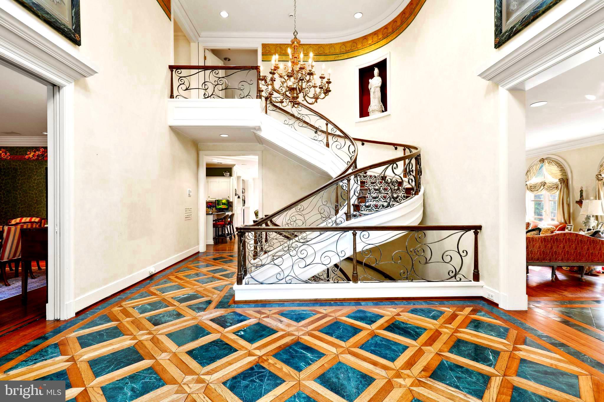 GREENSPRING - Residential