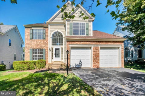 Photo of 46800 Trailwood Place, STERLING, VA 20165 (MLS # VALO2137140)