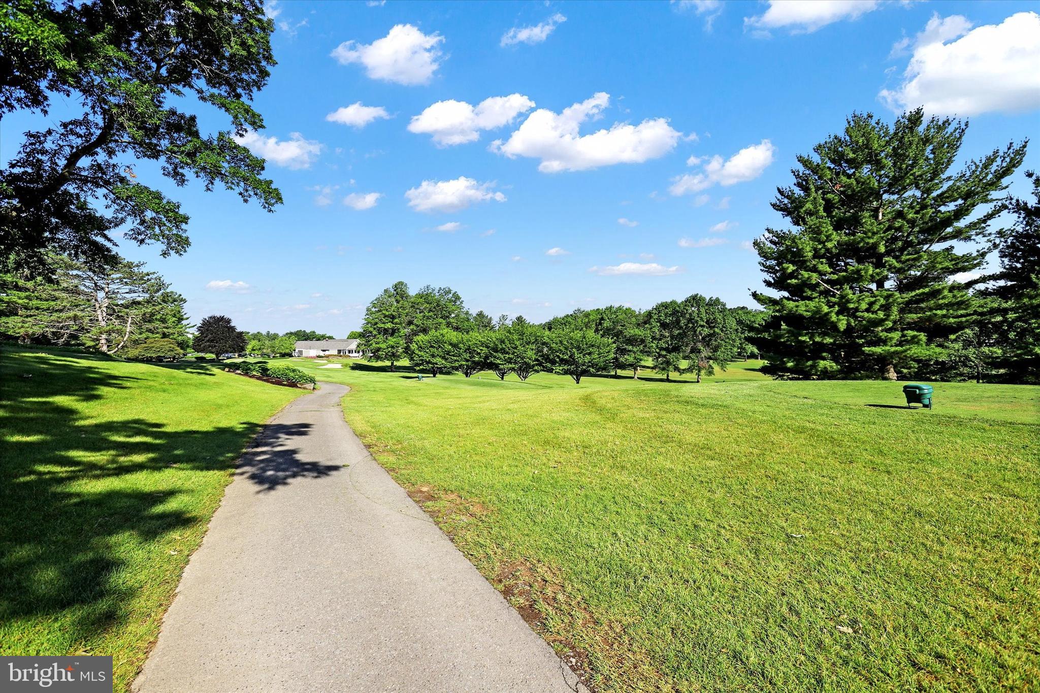 PENN NATIONAL GOLF COURSE COMMUNITY - Residential