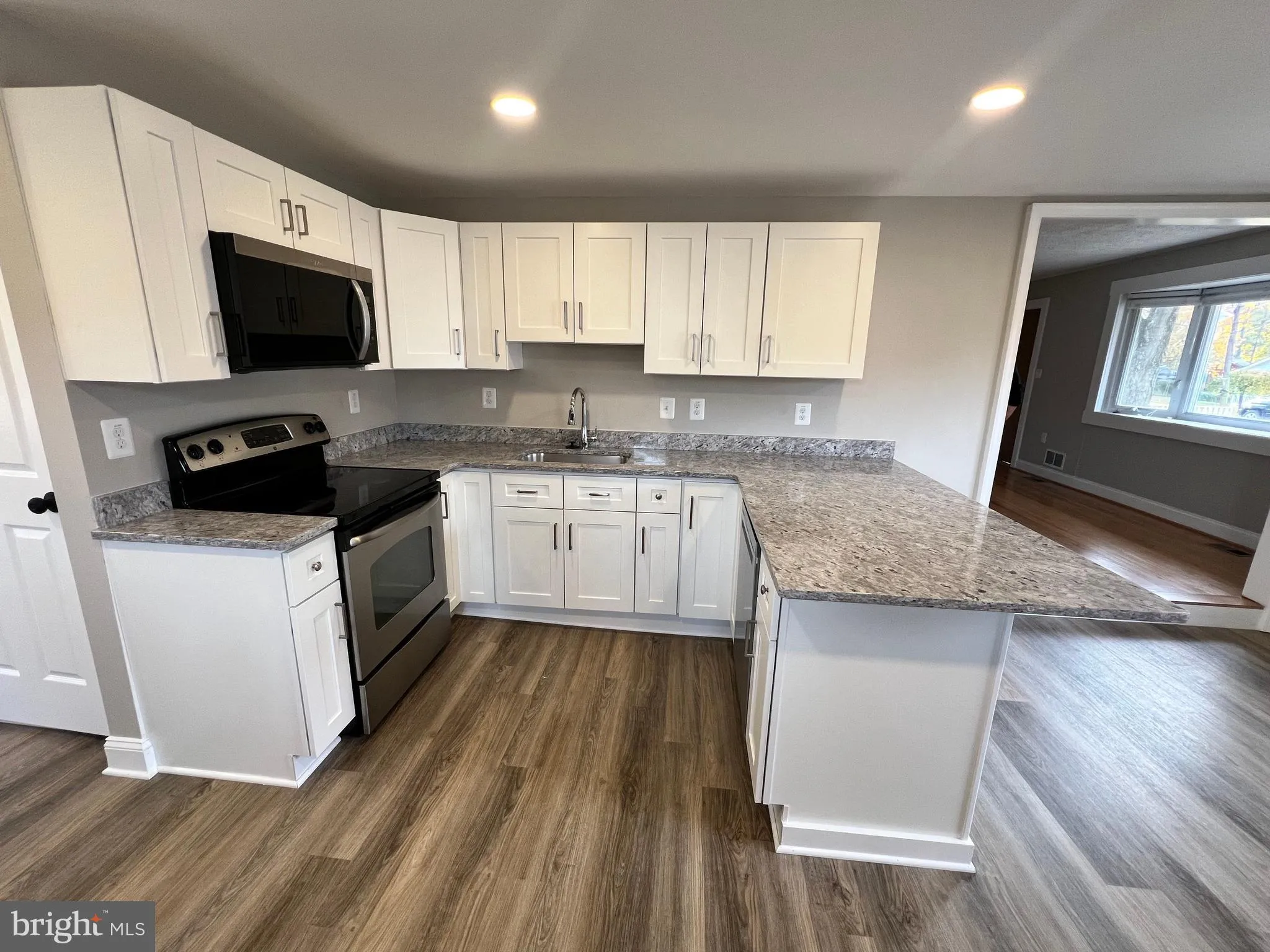 Pasadena, Maryland 21122, United States, 3 Bedrooms Bedrooms, ,2 BathroomsBathrooms,Residential,Active,247545