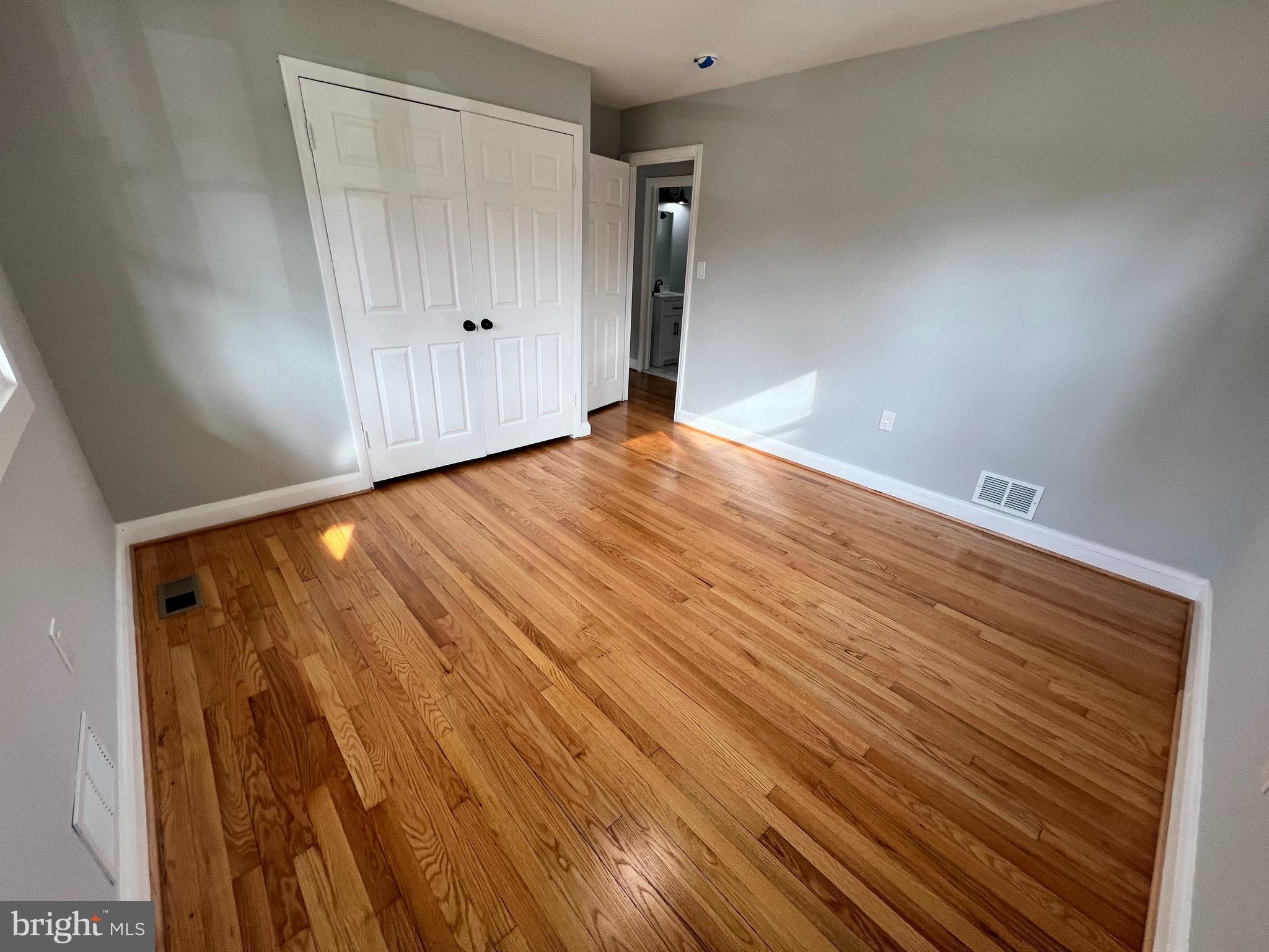 WILL-O-BROOK - Residential Lease