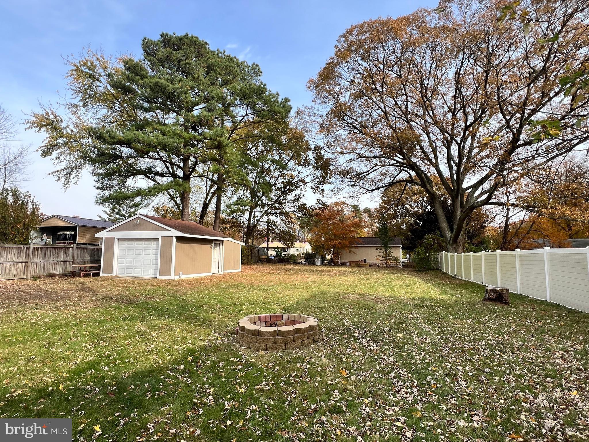 WILL-O-BROOK - Residential Lease