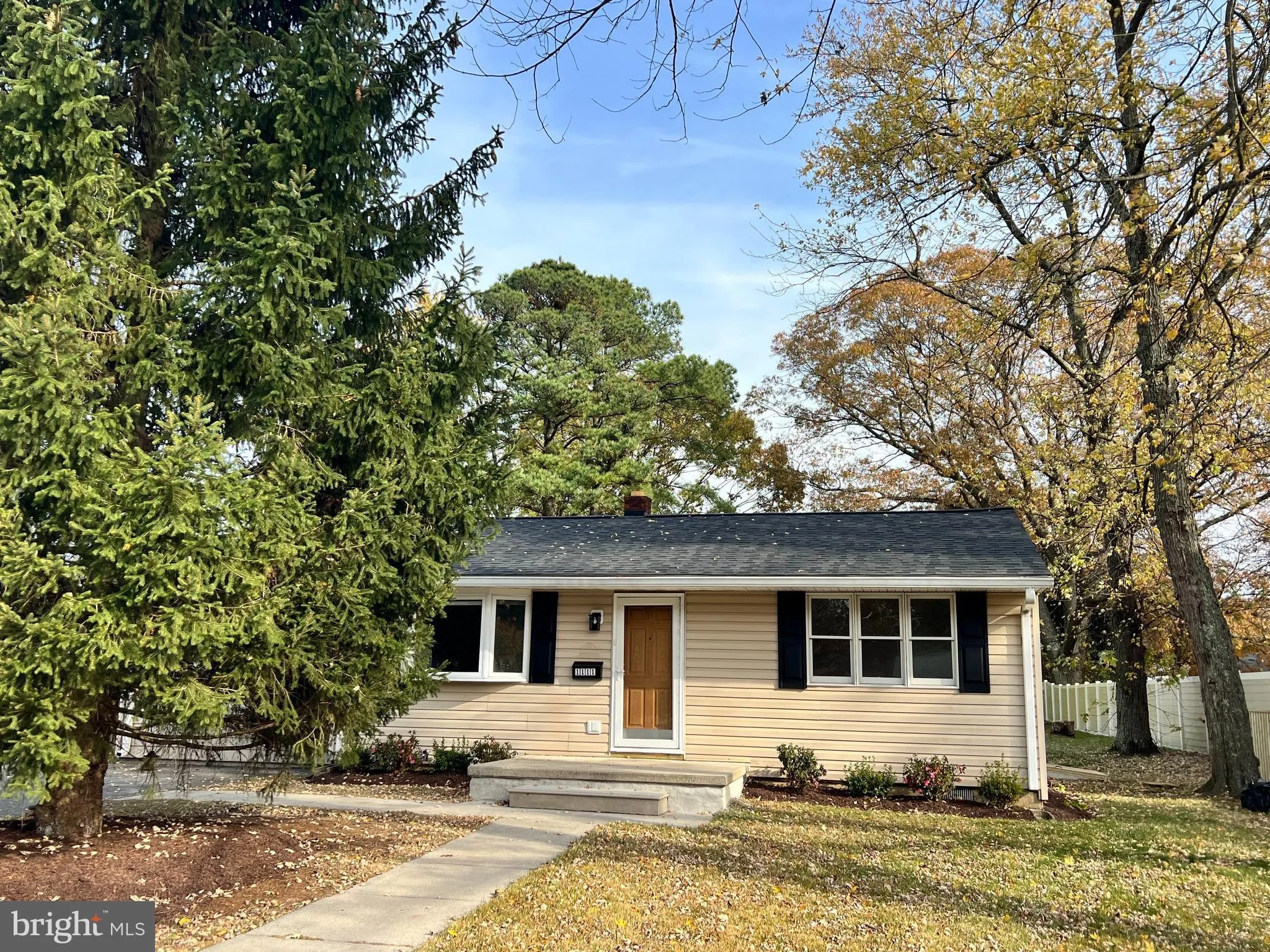 Pasadena, Maryland 21122, United States, 3 Bedrooms Bedrooms, ,2 BathroomsBathrooms,Residential,Active,247545