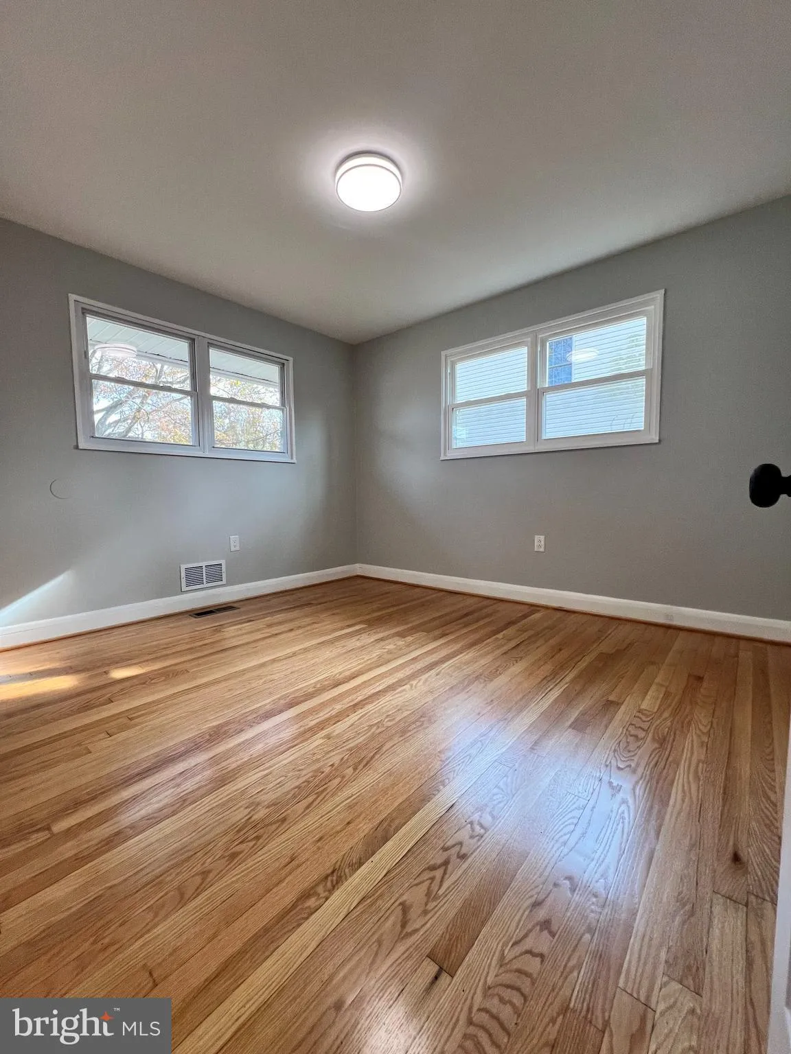 Pasadena, Maryland 21122, United States, 3 Bedrooms Bedrooms, ,2 BathroomsBathrooms,Residential,Active,247545