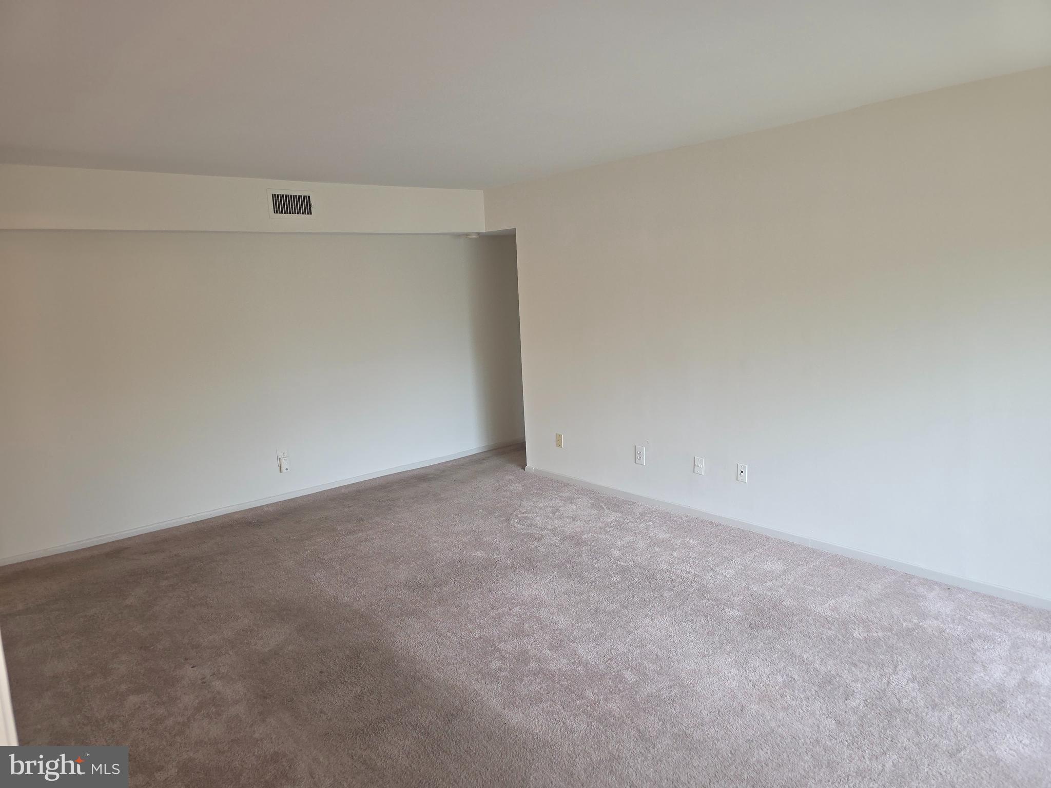 602 MEADOW WOODS
