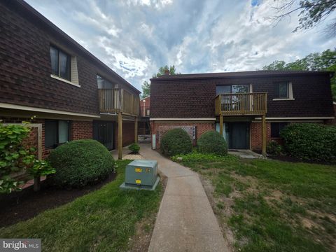 602 MEADOW WOODS LAWRENCE NJ 08648