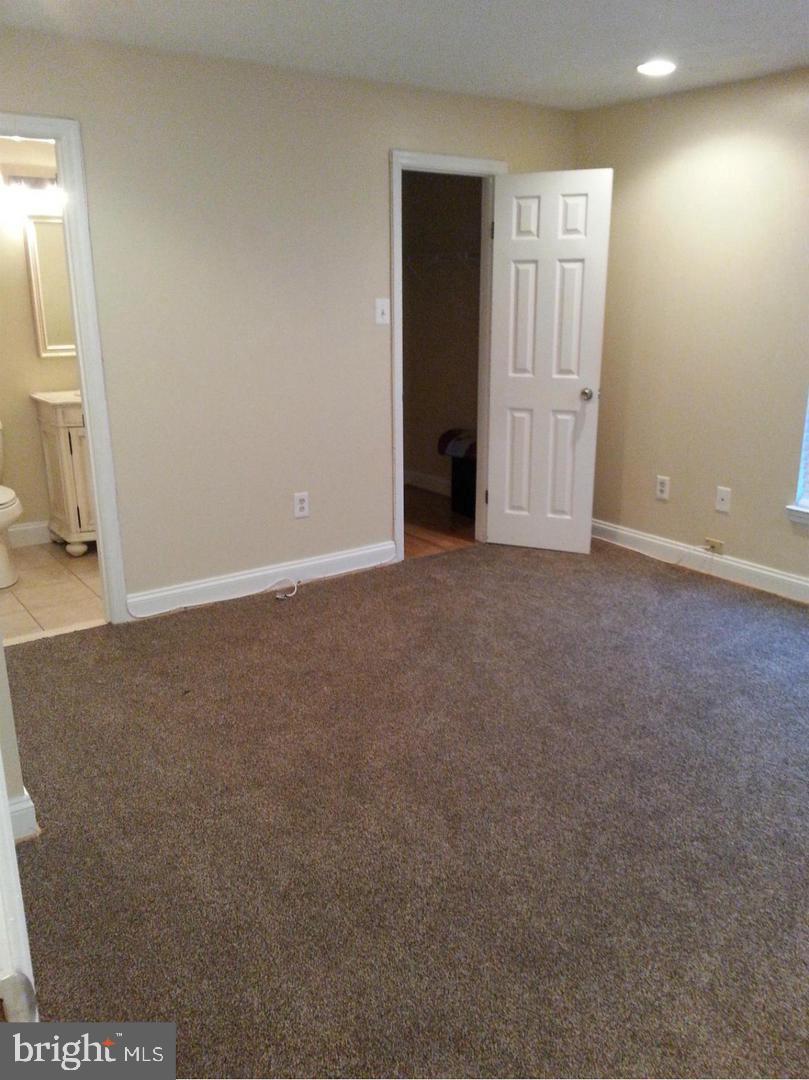 KETTERING BY THE PARK I - Residential Lease