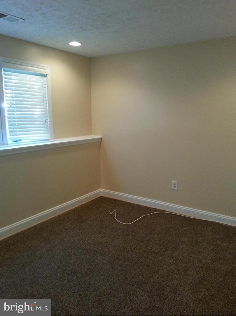 KETTERING BY THE PARK I - Residential Lease