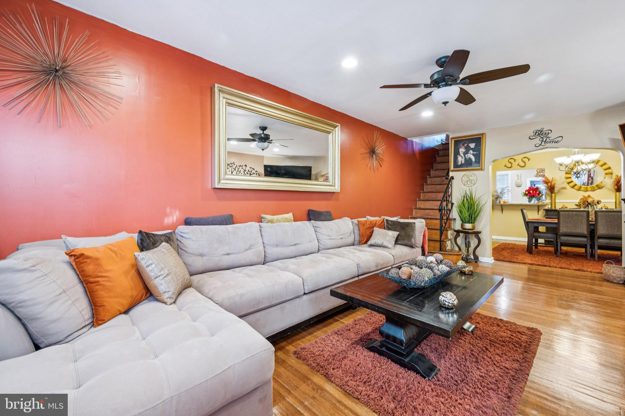 454 DEVEREAUX AVENUE
