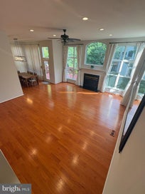3024 MAINSTONE DRIVE FAIRFAX VA 22031