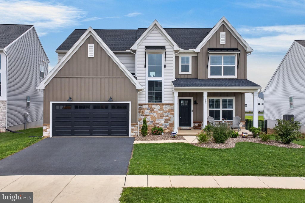 Photo of 187 Morning Drive, EPHRATA, PA 17522 (MLS # PALA2093986)