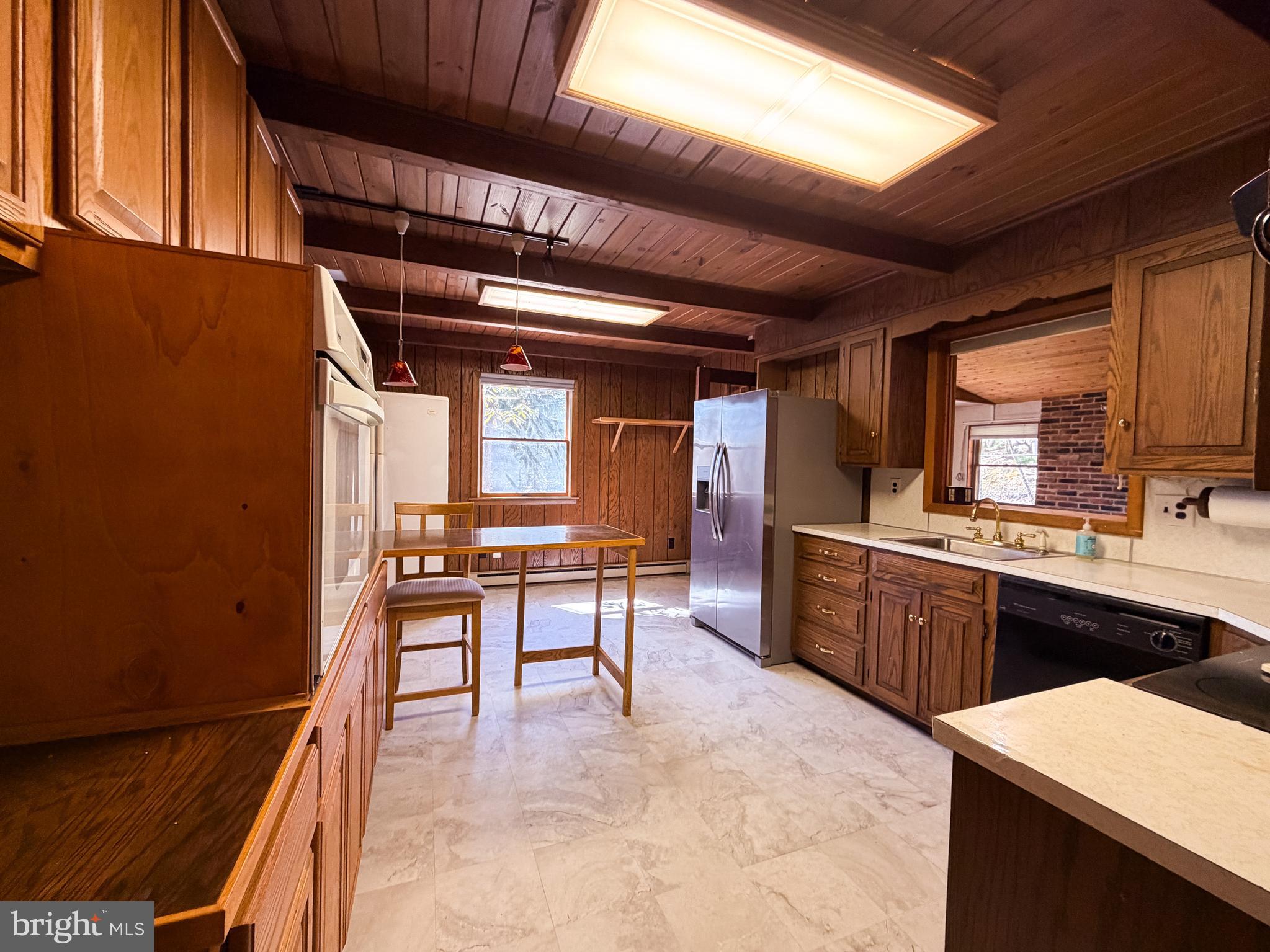 HOUSER - Residential