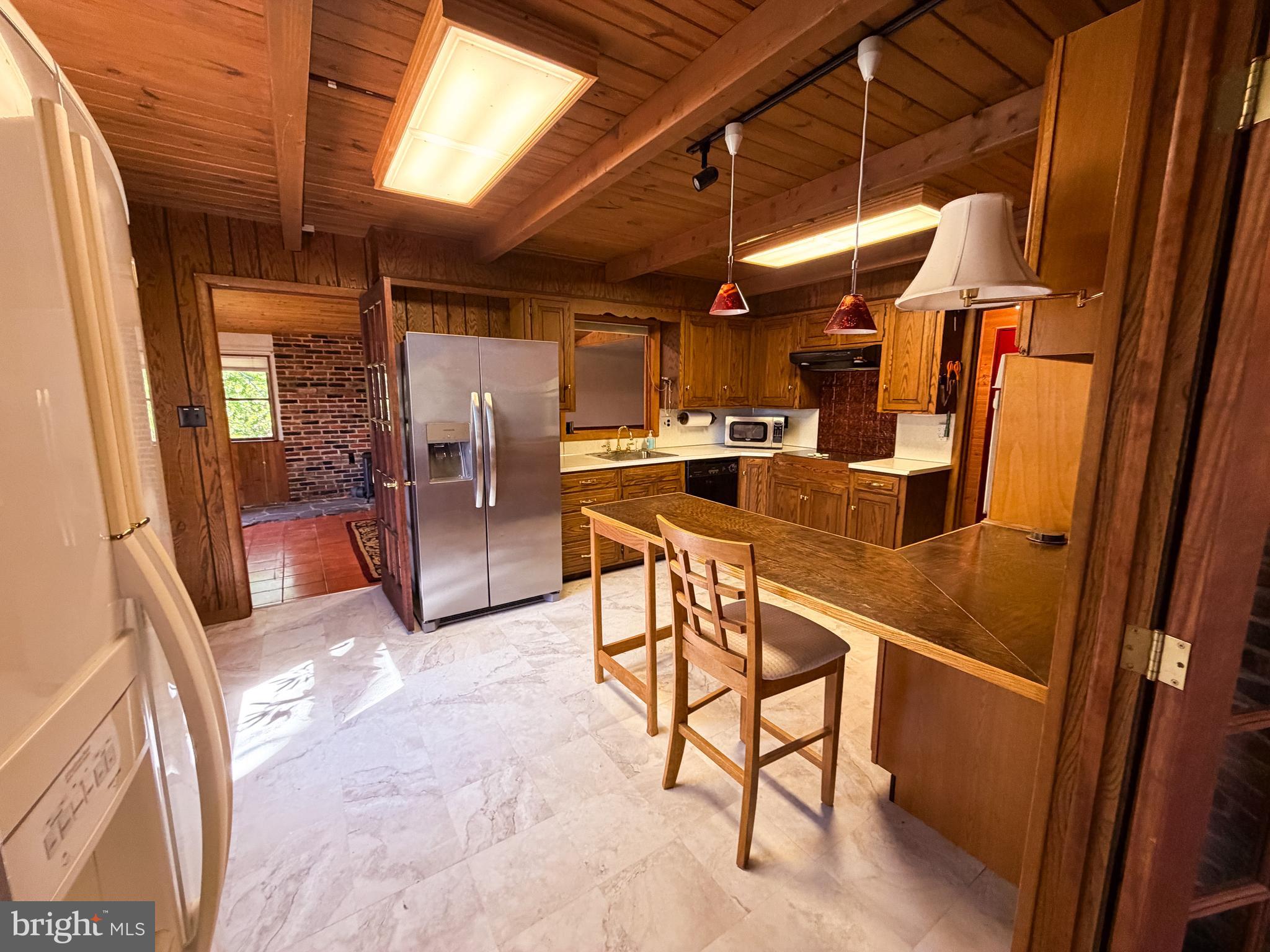 HOUSER - Residential